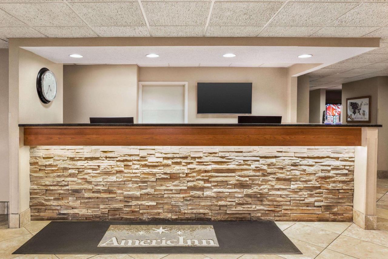 Americinn By Wyndham West