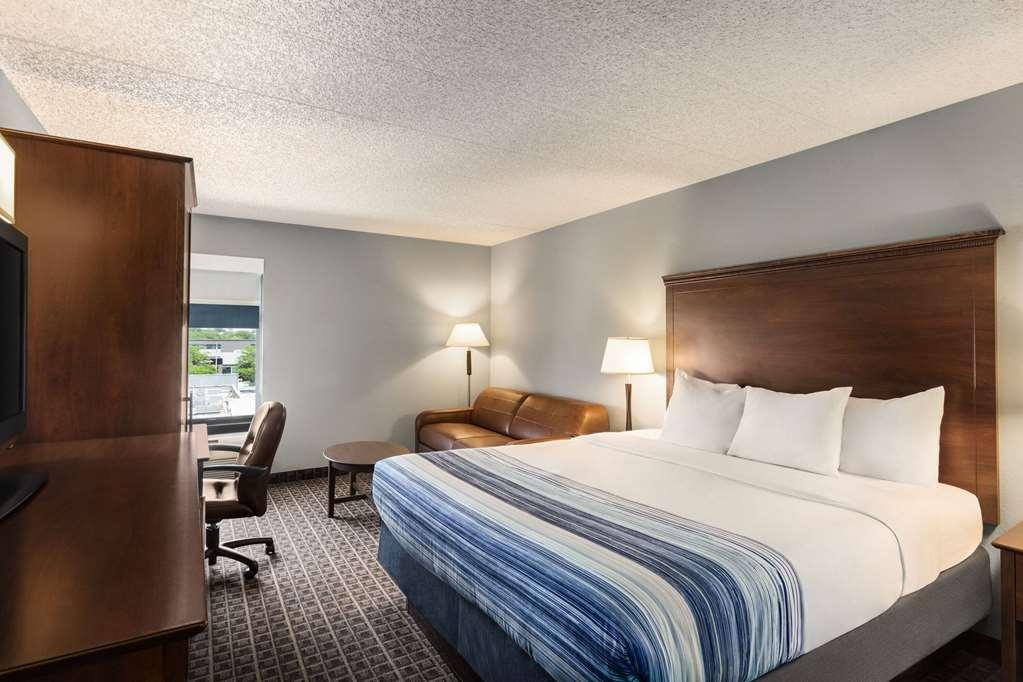 Americinn By Wyndham West Hotel 3*