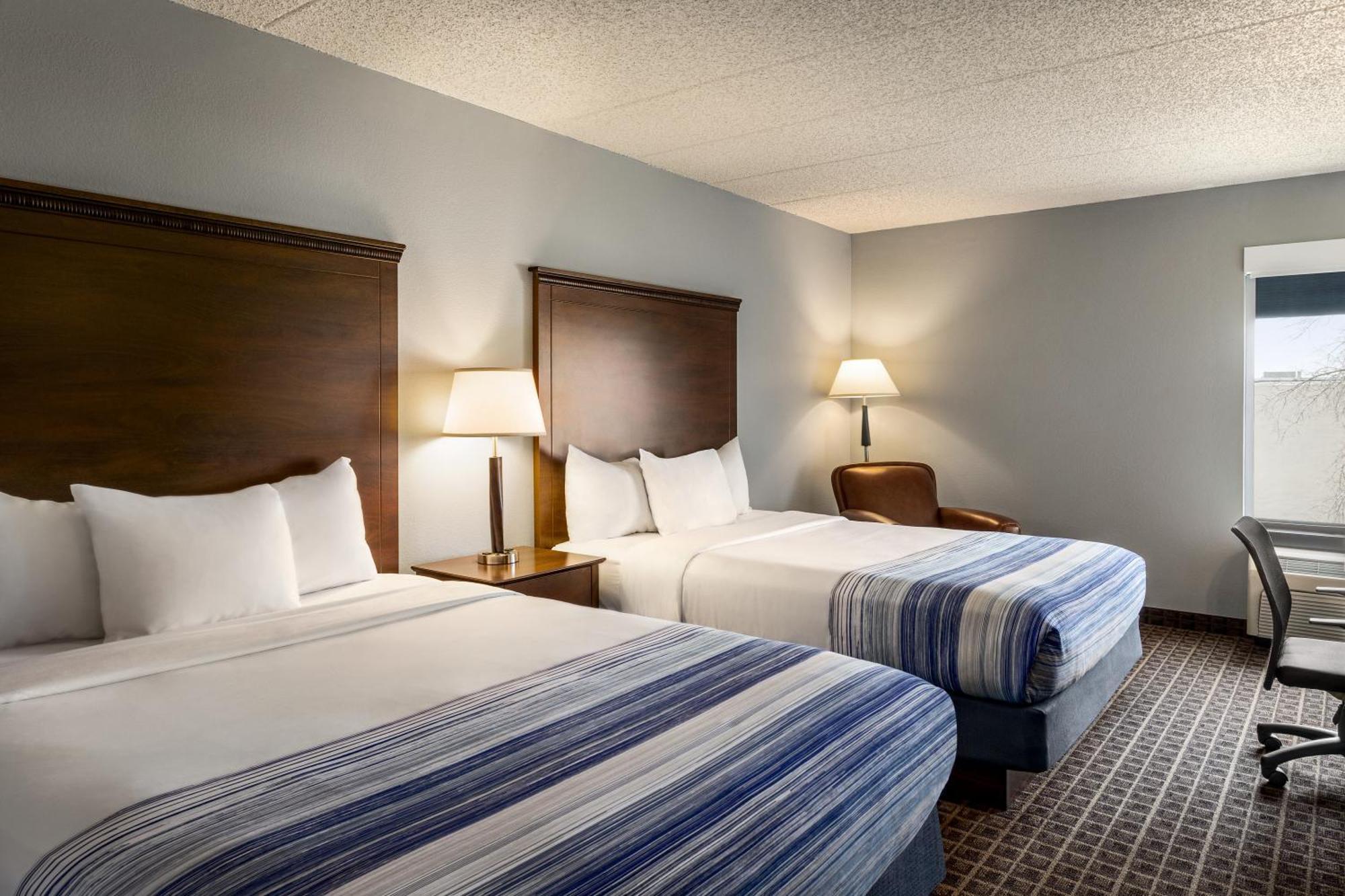 Americinn By Wyndham West 3*