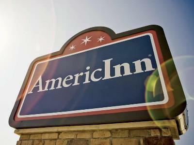 Hotel Americinn By Wyndham West