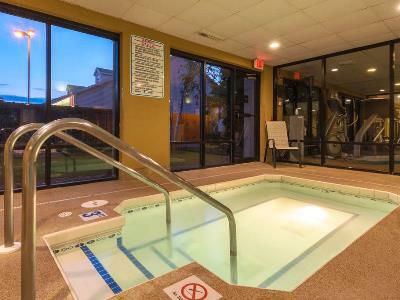Americinn By Wyndham West Hotel Madison